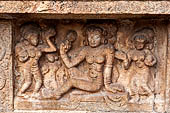 The great Chola temples of Tamil Nadu - The Airavatesvara temple of Darasuram. Detail of the panels of the prakara-wall with scenes of dance.